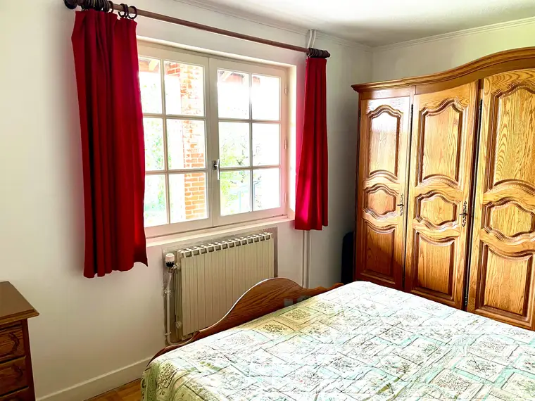 Chambre 1, spacieuse et lumineuse